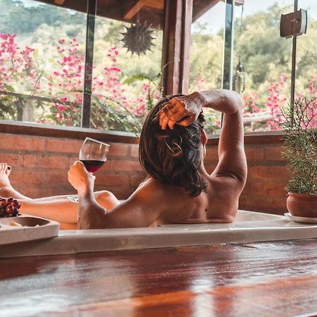 Villa Casa Pedacinho De Ceu Com Banheira De Hidromassagem E Lareira à São Bento do Sapucaí Extérieur photo
