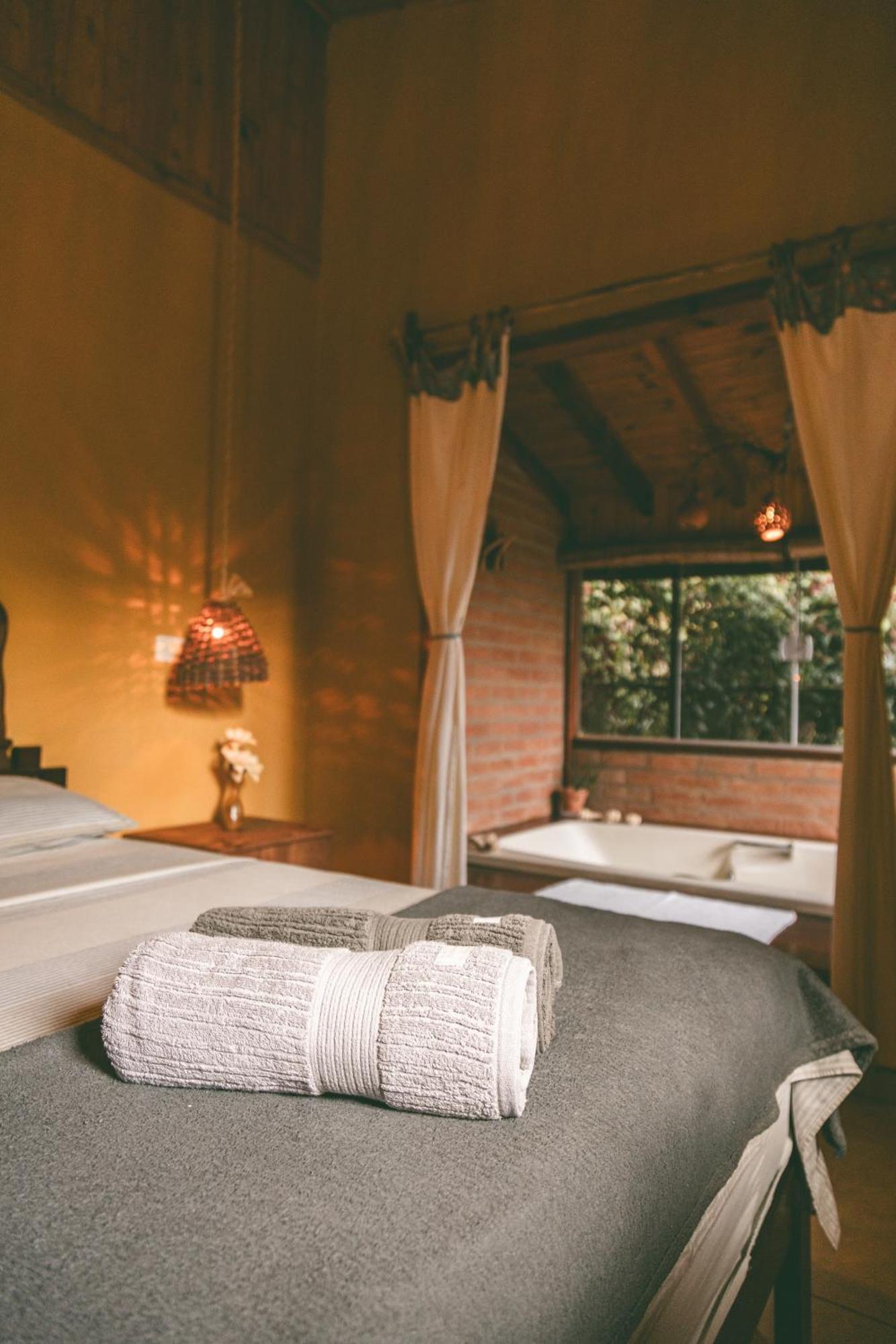 Villa Casa Pedacinho De Ceu Com Banheira De Hidromassagem E Lareira à São Bento do Sapucaí Extérieur photo